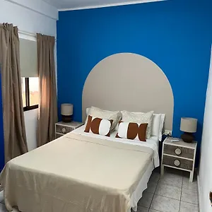 Cornelias 5a Playa Apartment